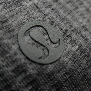 Lululemon Metal Vent Tech Relaxed-Fit SS-Shirt (L) OMG! 😎